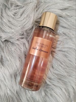 Mist Corporal Amber Romance – Victoria’s Secret