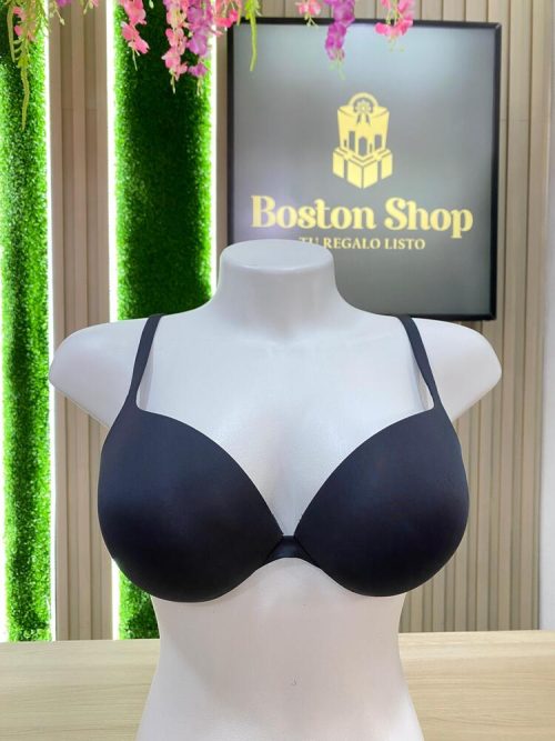 Sujetador linea Skims