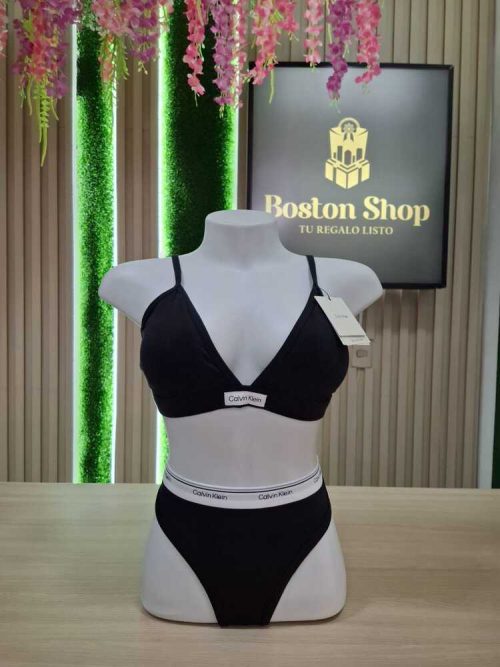 Conjunto Calvin Klein