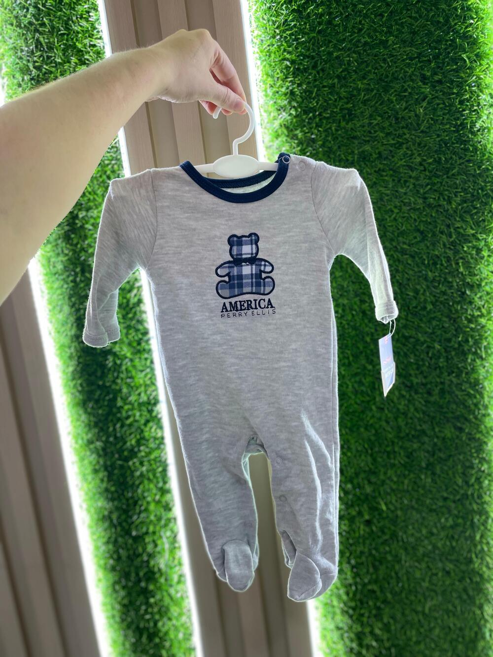 Enterizo para Bebé – "America Perry Ellis"