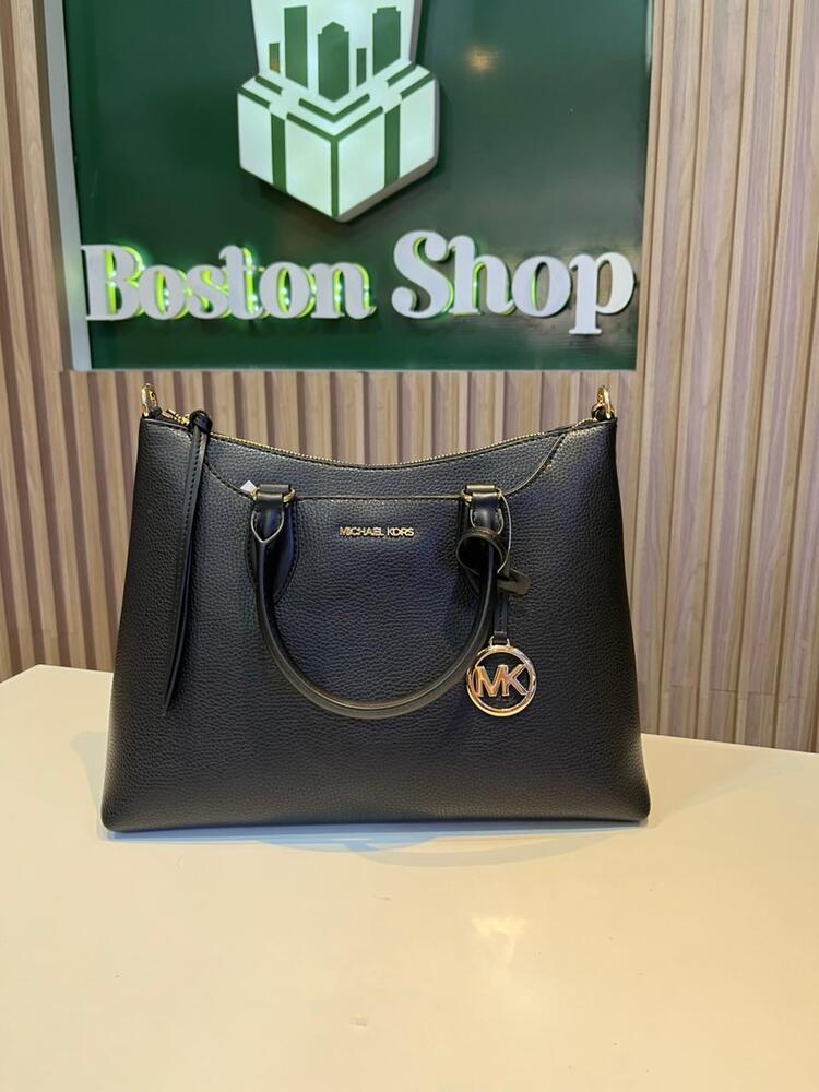 Cartera Michael Kors Negra Elegante